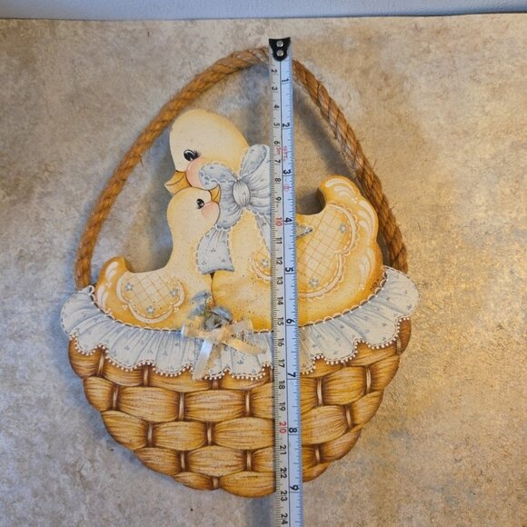 Hand Painted Goose and Baby in Basket Plaque Wood Vintage Cottage Core - Picture 2 of 8